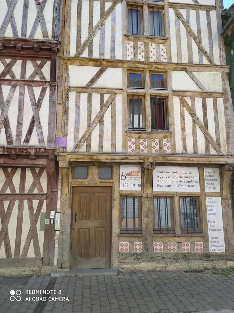 Le Scarabee Bleu - Confort Fonctionnel - Mon Groom Troyes Exterior foto